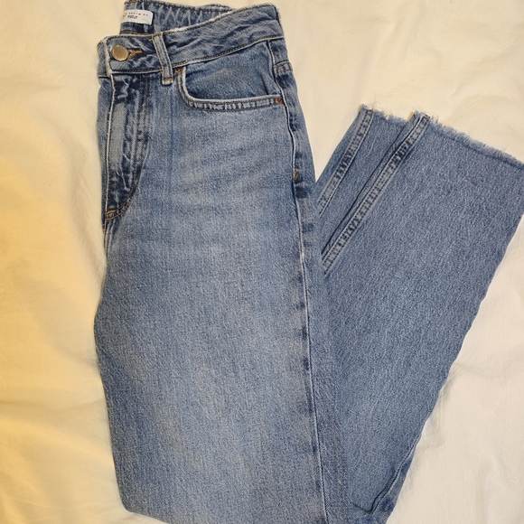 Stylish Women's Blue and Beige Jeans - Picture 2 of 4